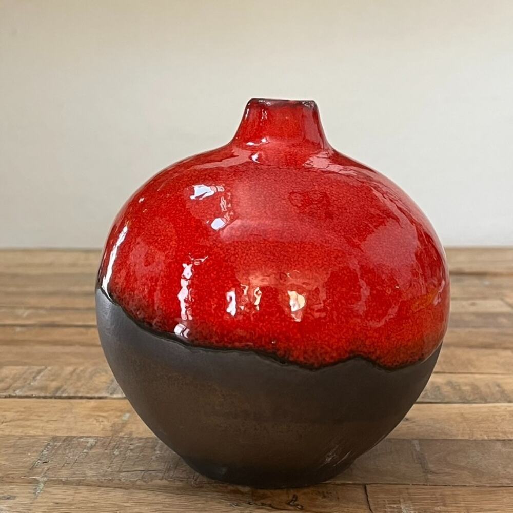 Crate & Barrel Vase Red Reactive 6 in Red & Black Lava Drip Glaze